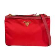 Prada Vintage Pre-owned Nylon prada-vskor Red, Dam