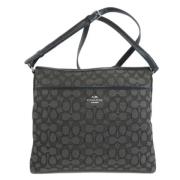 Coach Pre-owned Pre-owned Canvas axelremsvskor Black, Dam