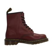 Dr. Martens Körsbärsröda Snörstövlar Red, Dam