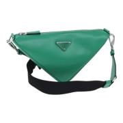 Prada Vintage Pre-owned Nylon prada-vskor Green, Dam