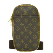 Louis Vuitton Vintage Pre-owned Canvas kuvertvskor Brown, Dam