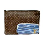 Louis Vuitton Vintage Pre-owned Tyg kuvertvskor Brown, Herr