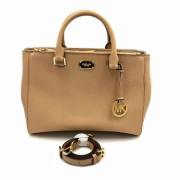 Michael Kors Pre-owned Pre-owned Laeder axelremsvskor Beige, Dam