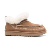 UGG Broderade ljusbruna mockastövlar Brown, Dam