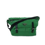 Prada Vintage Pre-owned Nylon prada-vskor Green, Dam