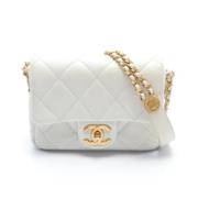 Chanel Vintage Pre-owned Laeder crossbodyvskor White, Dam