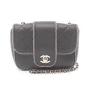 Chanel Vintage Pre-owned Laeder crossbodyvskor Black, Dam