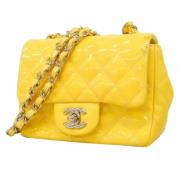 Chanel Vintage Pre-owned Canvas chanel-vskor Yellow, Dam