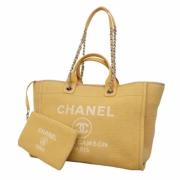 Chanel Vintage Pre-owned Canvas chanel-vskor Beige, Dam