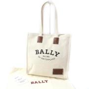 Bally Pre-owned Pre-owned Canvas axelremsvskor Beige, Dam