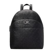 Calvin Klein Rund Logo Ryggsäck i Svart Black, Dam