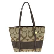 Coach Pre-owned Pre-owned Canvas axelremsvskor Brown, Dam