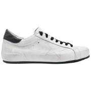 Golden Goose Superstar White and Black Sneakers White, Herr