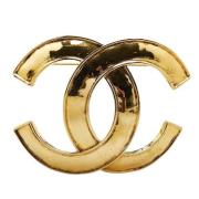 Chanel Vintage Pre-owned Metall broscher Yellow, Dam