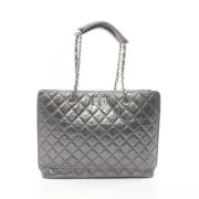 Chanel Vintage Pre-owned Laeder chanel-vskor Gray, Dam