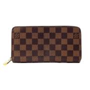 Louis Vuitton Vintage Pre-owned Canvas plnbcker Brown, Dam