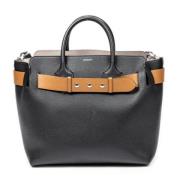 Burberry Vintage Pre-owned Laeder crossbodyvskor Black, Dam