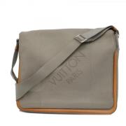 Louis Vuitton Vintage Pre-owned Tyg louis-vuitton-vskor Gray, Dam