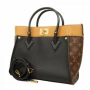 Louis Vuitton Vintage Pre-owned Tyg louis-vuitton-vskor Black, Dam