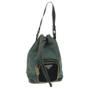 Prada Vintage Pre-owned Nylon handvskor Green, Dam