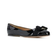 Salvatore Ferragamo Svart Varina Ballerina Platta Skor Black, Dam