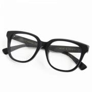 Gucci Vintage Pre-owned Plast solglasgon Black, Dam