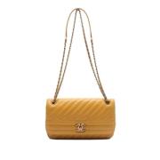 Chanel Vintage Pre-owned Laeder chanel-vskor Yellow, Dam