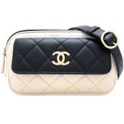 Chanel Vintage Pre-owned Laeder crossbodyvskor Black, Dam