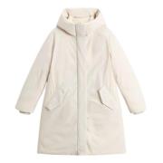 Woolrich Lyxig Cocoon Parka i Milky Cream Beige, Dam