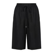 Iceberg Svarta Bermuda-shorts med bekväm passform i flytande Tencel-ty...