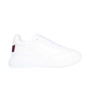 Stella McCartney Lädersneakers med perforerad logotyp White, Dam