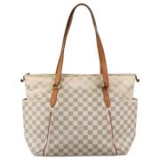 Louis Vuitton Vintage Pre-owned Canvas louis-vuitton-vskor White, Dam