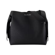 Acne Studios Svart läder axelväska - Musubi Black, Dam