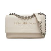 Calvin Klein Jeans Trendig Faux Leather Axelväska Beige, Dam