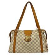 Louis Vuitton Vintage Pre-owned Tyg axelremsvskor Beige, Dam