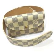 Louis Vuitton Vintage Pre-owned Bomull louis-vuitton-vskor White, Dam