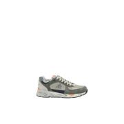 Premiata Perforerade Mocka Sneakers med Strukturerad Yttersula Multico...