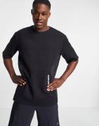 Calvin Klein – Sport – T-shirt-Svart/a