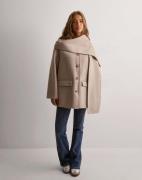 Selected Femme - Beige - Slfpam Handmade Scarf Jacket