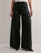 Adidas Originals - Svart - Denim Zip Pant