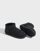 Nelly - Svart - Worn Mini Boots
