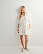 Vero Moda - Vit - Vmpretty 3/4 Tunic Wvn Ga Noos