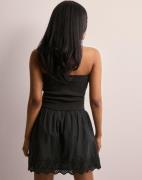 Only - Svart - Onllou Life Emb Flowy Skirt Ptm
