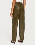 Only - Grön - Onlkim Faux Leather Cargo Pant Cc O