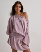 Nelly - Rosa - Slouchy Lace Dress