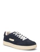 Wolfe Suede Sneaker Låga Sneakers Navy Les Deux