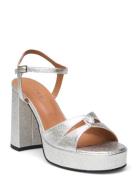 611-Justine Synthe Metallise Sandal Med Klack Silver Jonak Paris