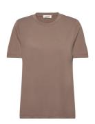 Slcolumbine Loose Fit Tee Tops T-shirts & Tops Short-sleeved Brown Soa...