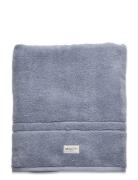 GANT Premium Towel Lila