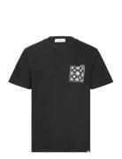 Les Deux Tile T-Shirt Svart